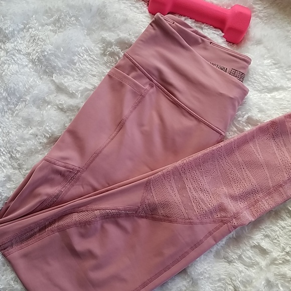 victoria secret sport Other - 💗  like new victoria secret sport total knock out